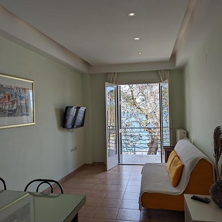 Helen'S Rooms มิลอย ภายนอก รูปภาพ